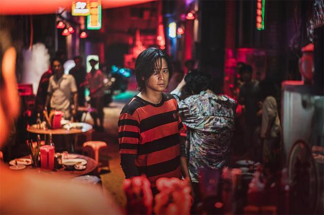 豆瓣5.7分,4年等来狗尾续貂,《釜山行2》难逃“续集烂尾”定律