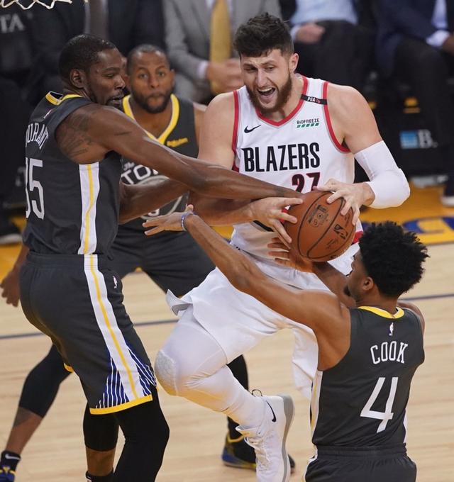 NBA頭號刷子被識破，出場時間驟降50%，白刷了4個全隊第一！-黑特籃球-NBA新聞影音圖片分享社區