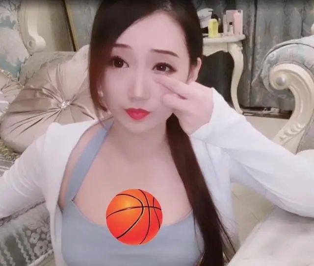 38岁“啃老男”偷父母积蓄疯狂打赏，只为让女主播“陪玩7天”？