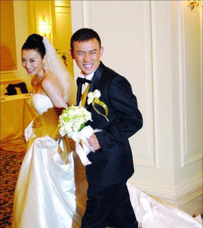 出轨"毁"前妻一生，殴打出租车司机，"逃兵"聂远为何还能翻红？