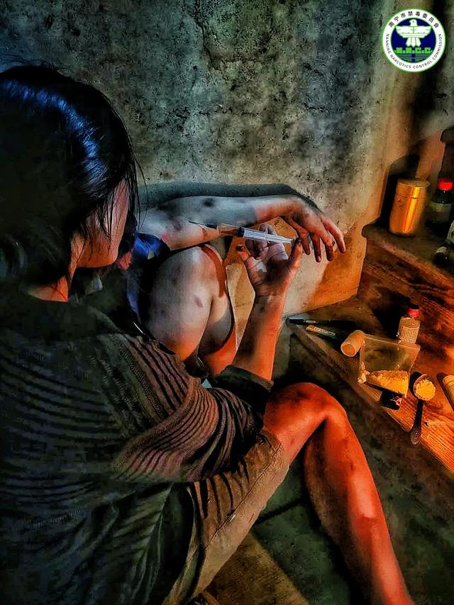 ������Ʒչح�����ģ��þ�ͷ���ݽ���������