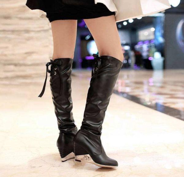 约会时，女生别穿这3种“掉价鞋”，看着寒酸，男生“贼嫌弃”！