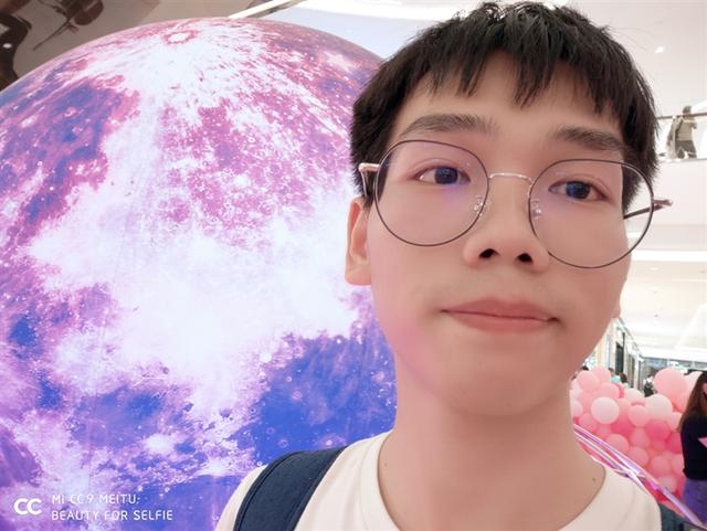 小米CC9美图定制版评测：为了它 我找来一群小仙女实力出镜