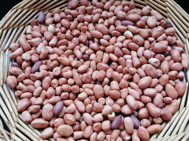 不用一滴水和油，5块钱做一碗花生酱，真材实料，味道香浓零添加