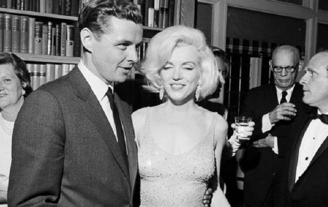 性感女神玛丽莲梦露，有着三段婚姻，美国总统