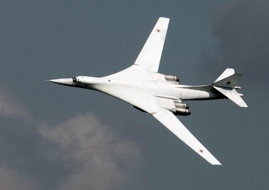 把中国警告当耳边风？美军机连续2天出现在东海