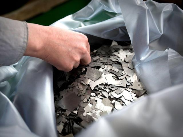 美国鹰派等不及了，呼吁采取“脱钩”行动，全力确保战略资源供应