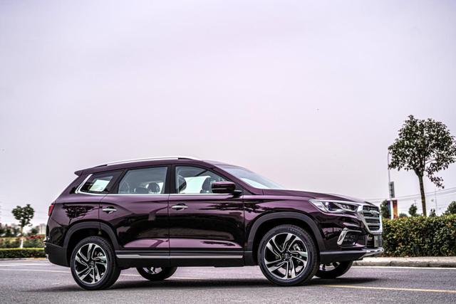 汽车彩色浪潮，龙晶紫的捷途X90就是如此惊艳