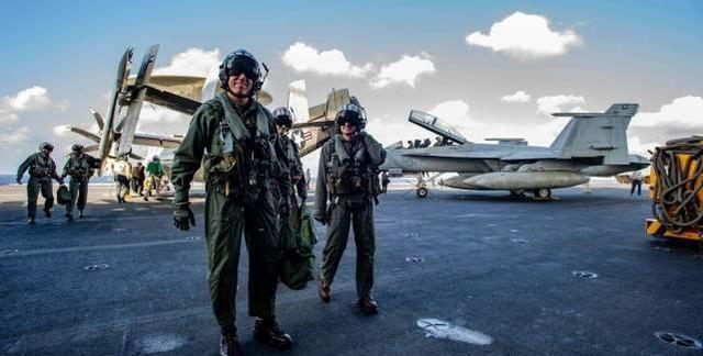 美国调转枪口，联合6000大军整装待发，专家：疫