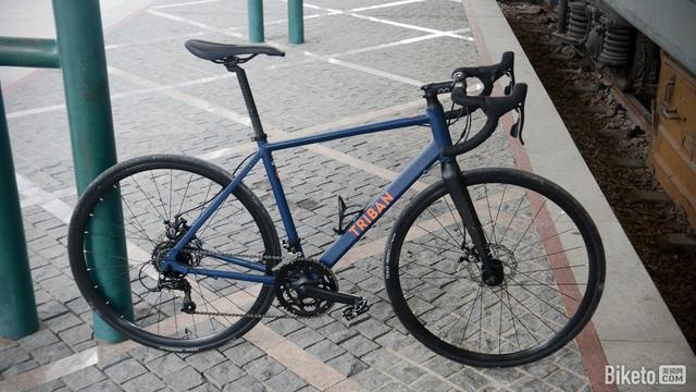 不到3000元的亲民大牌 迪卡侬Triban RC120碟刹公路车评测