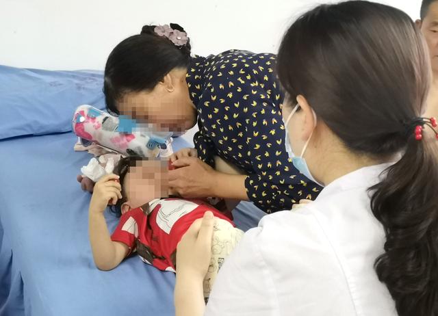 母亲的呼唤!保髋矫正千里求医,愿娃早日成为草原上跑马女汉子