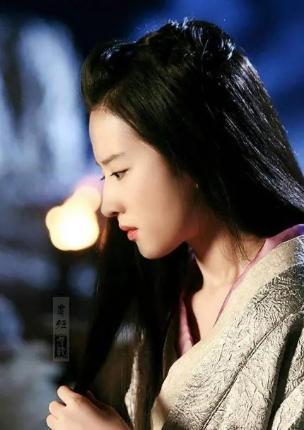 神奇朋友圈！玉漱公主再见神仙姐姐？刘亦菲白冰惊喜同框