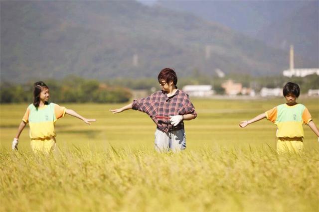 国学大师于丹为何会跌落“神坛”？与童年教育