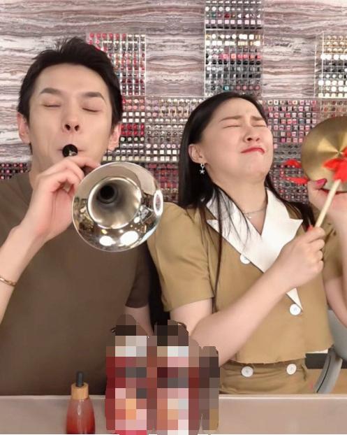 金靖做客李佳琦直播间金句不断，网友：这是花