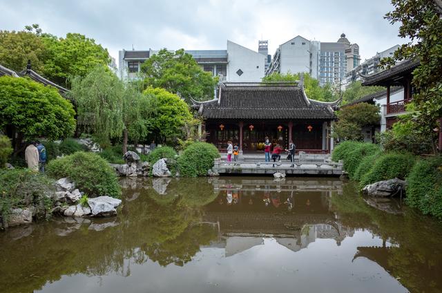 南京旅游必去的3个景点，夫子庙、瞻园、南博，你都去过了吗？