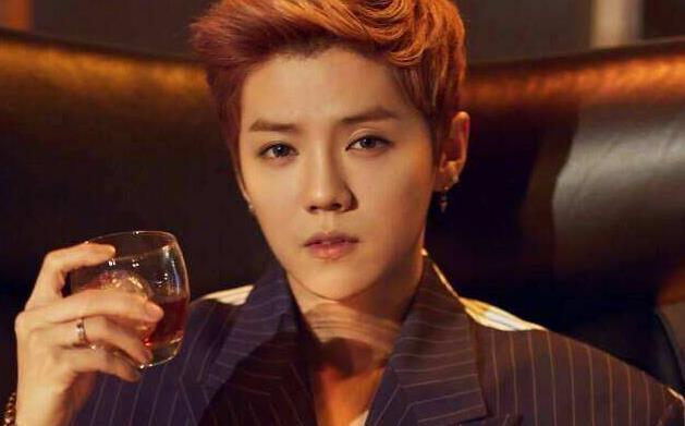 一部戏用30多个替身，不背台词只念12345，凭什么一天拿走100万？