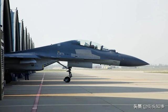 歼-20最佳拍档！歼-16重型战机出击，大国空军“