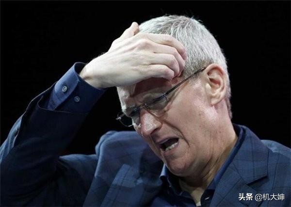 拼多多又现神操作！iPhone11买一送一，网友：库克都要来中国进货