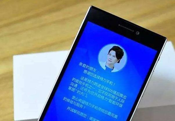 一个做空调的去卖手机，狠人董明珠的做事逻辑你不懂