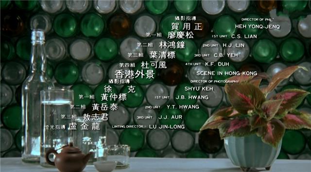 �ư���2��д������Ϸ��������û��һ��̨�ʣ������ж���һ����