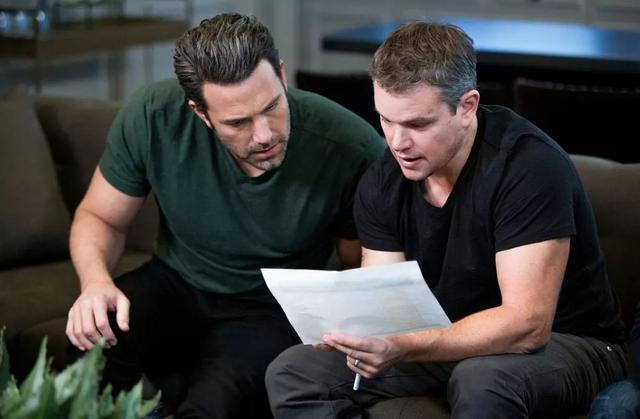 从穷小子一起熬到百亿巨星，官宣40年，连妻子都酸：你们俩过得了