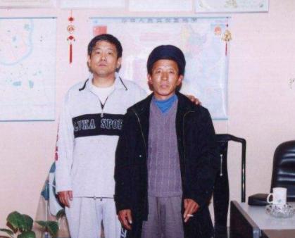 黄延秋事件：被神秘人背负飞行，十一天内走遍