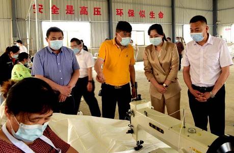湖北武穴恒龙塑业：“扶贫车间”带动乡亲们在家门口脱贫探秘