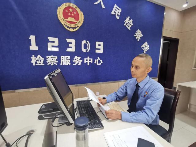 服务群众无小事 助人点滴见真情
