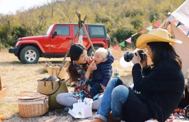 90后夫妻生9子遭曝光后，对于二胎政策，你是怎