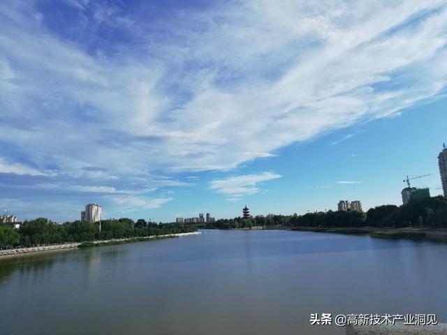 美政府天价疫苗订单说明什么？