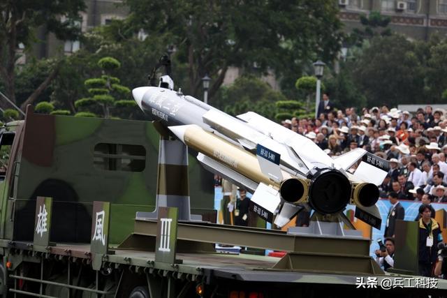 台湾近日试射的“云峰”导弹是什么来头，有他们吹的那么厉害吗？