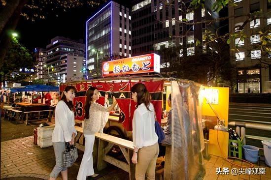 被美债掏空的日本，无上限印钱豪赌，盼中国“