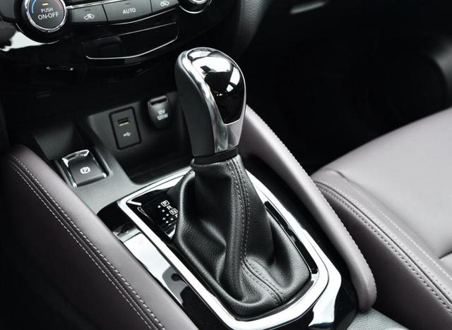 日产高颜值“省油王”，比哈弗H6帅气，配2.0L自吸+CVT，油耗6L