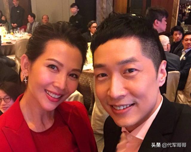 又一位演艺圈学霸！曾是TVB当红小生，如今48岁拿到北大硕士学位