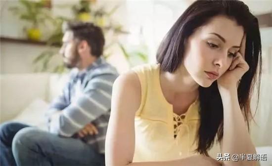 兒媳陪嫁百萬房，婆婆要加兒名：婆家不尊重，因老公沒和你一條心