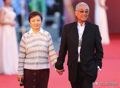 86岁“黄药师”曾江：3任老婆个个人间尤物，却差点被谢贤掌掴