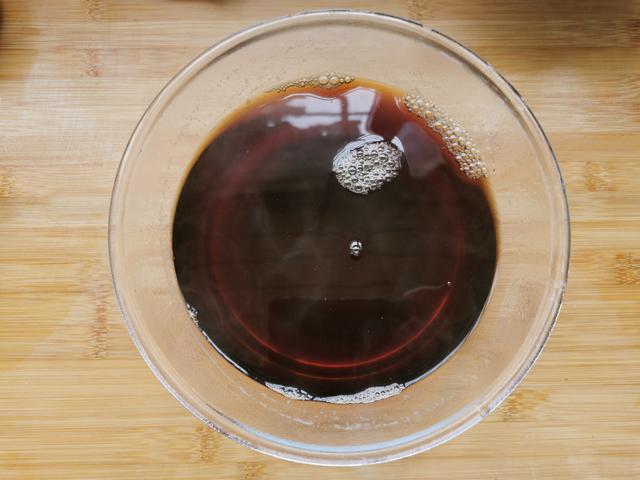 一杯网红奶茶28元，自己在家做超简单，料足成本低，一杯管饱