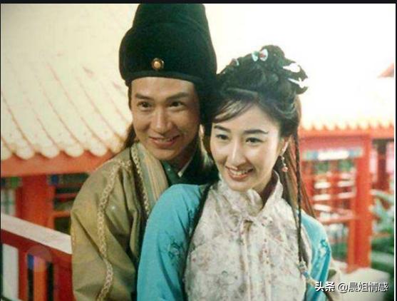 张家辉结婚17年后吐槽关咏荷：“她大部分时间不理我”网友：羡慕