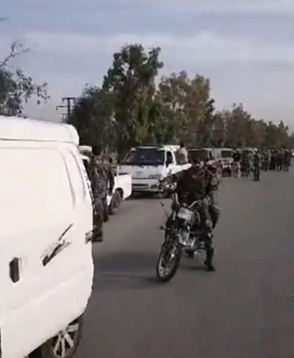 叙利亚后方“起火”，政府军和伊朗人发出战争