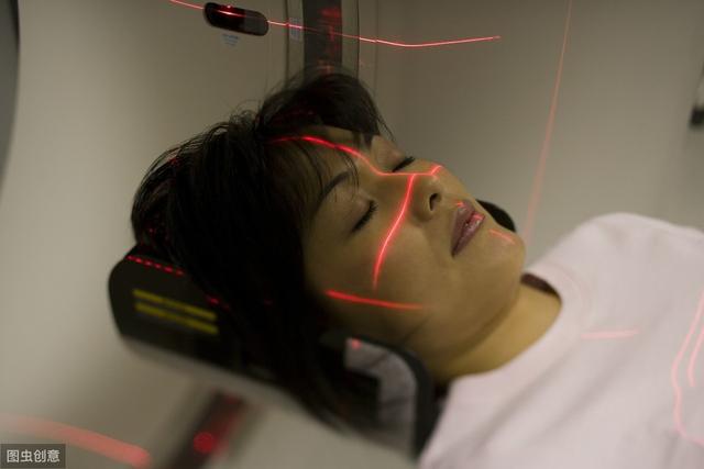 4种甲状腺癌常见的高危因素，日常需注意