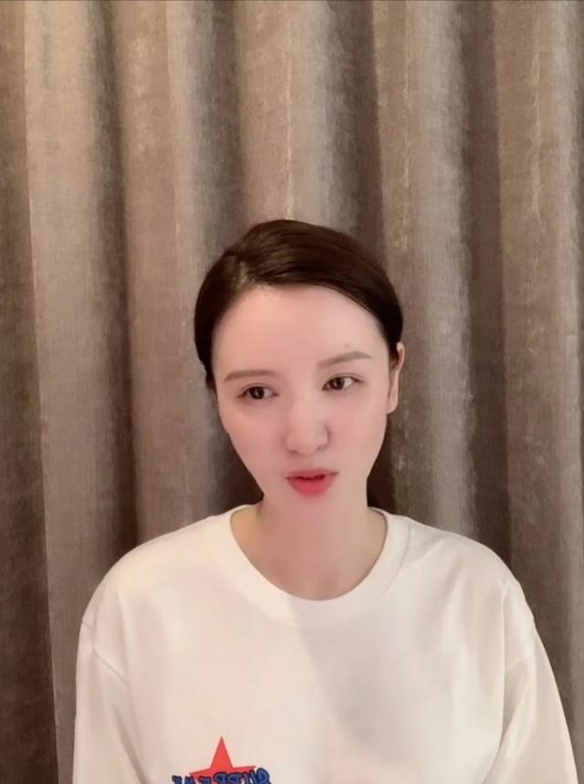 担当|浪姐apologizer担当张萌来了！ 半夜录视频为吐槽林有有角色一事道歉