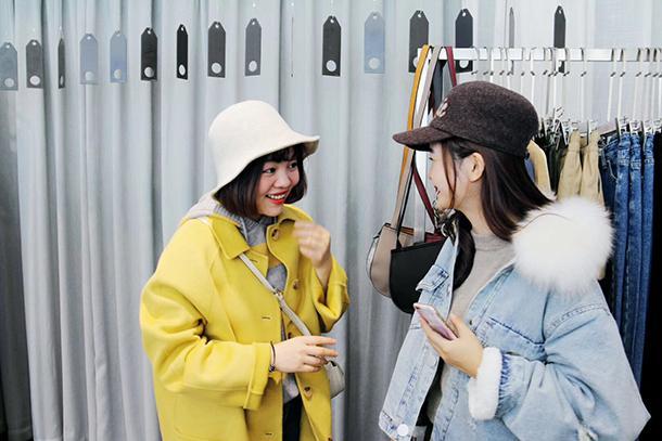 淘宝卖家2000块买达人号，直播一月卖了10单，不