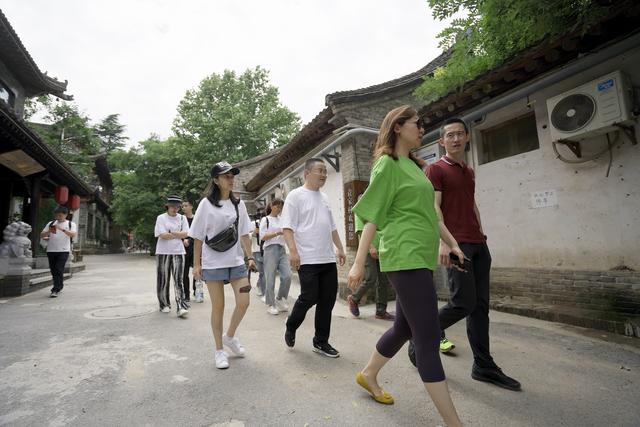 倍佳跨佳转型营陕西游学，当地知名企业家“现身说法”