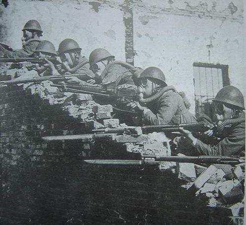 二战时日本对中国使用化学武器，为何挨了原子