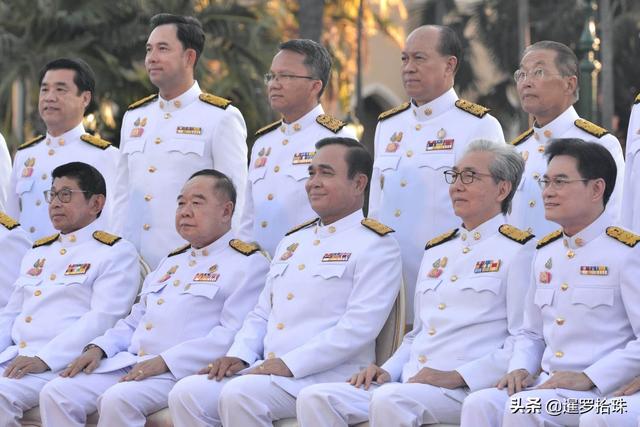 巴威“夺党”，巴育制止：兄弟阋墙，裂痕初现？