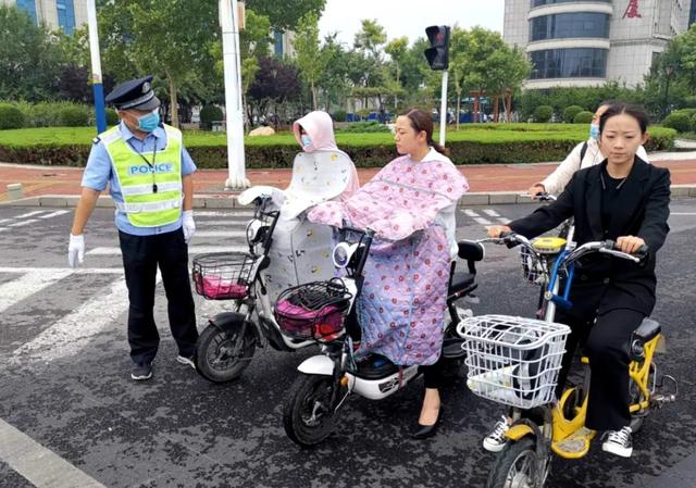 ����һ��ح���ݹ���ȫ���ϸ�ִ�� Ϊ���������ܶ���