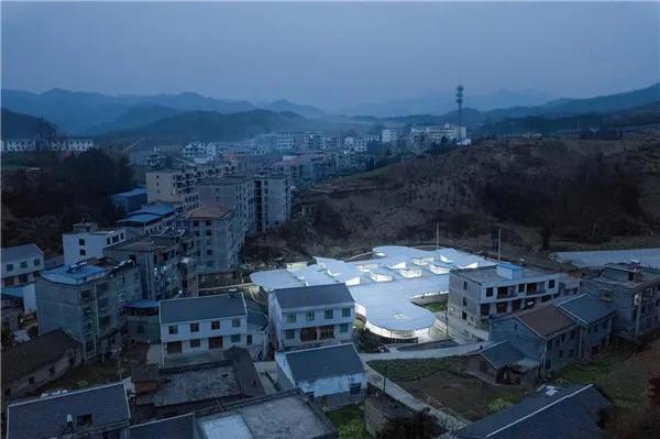 城视时评｜国内外8大优秀农贸市场案例，城市文明与安全的新标志