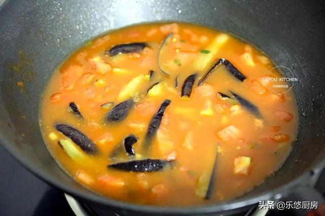 夏天最爱做的焖面，菜、面一锅出，比豆角焖面还入味