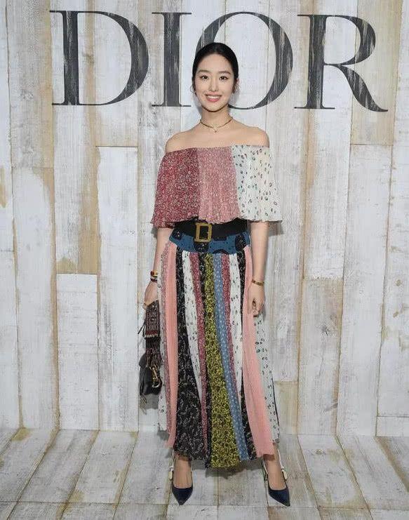 女星“男友义父”哪家强，成人典礼告诉你！