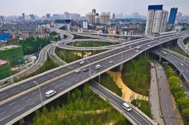 中国3千亿填海项目被叫停，女博士一招变废为宝，省下一大笔钱